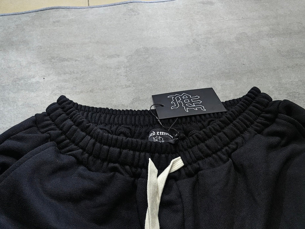 MIXED EMOTION Side Graphic Relaxed Sweatpants